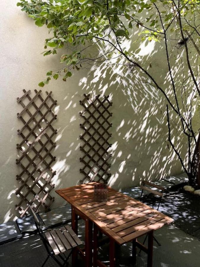 Nd Exquisites Wundervolles Ruhiges Terrassenapartment Mit Garage Bécs Kültér fotó